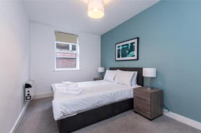 Emperor House Apt 4 - Short Walk to Stratford City Centre